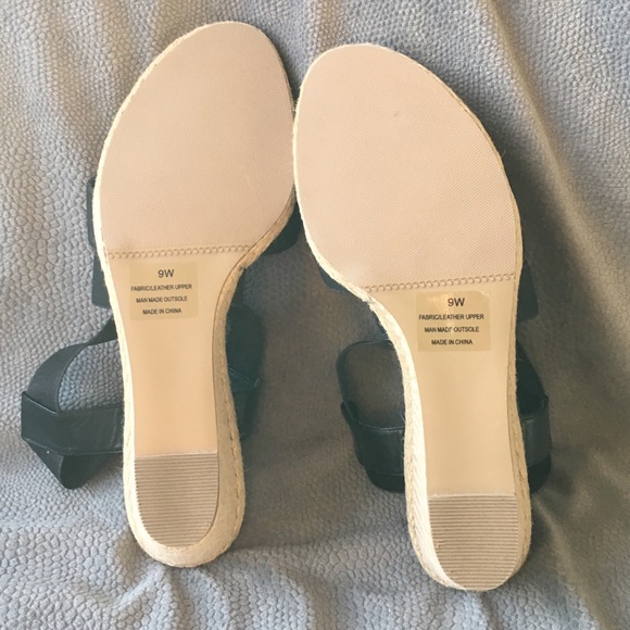 NWT Black Espadrille Wedge Sandals - Picture 4 of 5